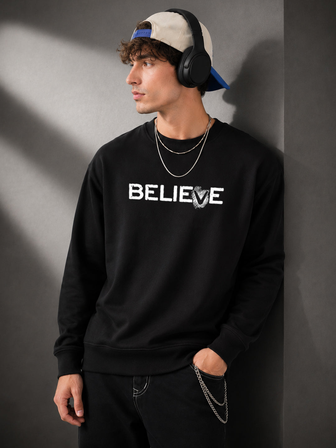 Leotude Men's Black Believe Sweatshirt