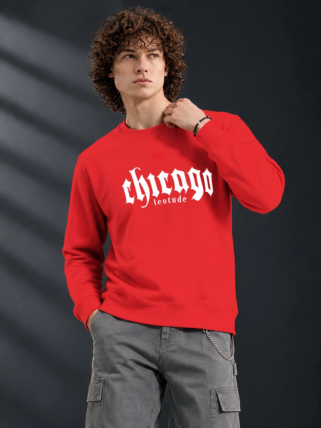 Men's Red Chicago Graphic Crew Neck Sweatshirt