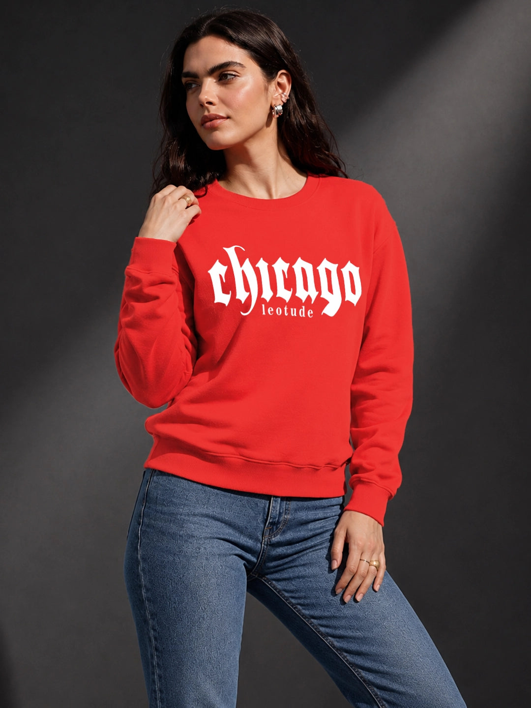 Leotude Women's Red Chicago Printed Round Neck Sweatshirt