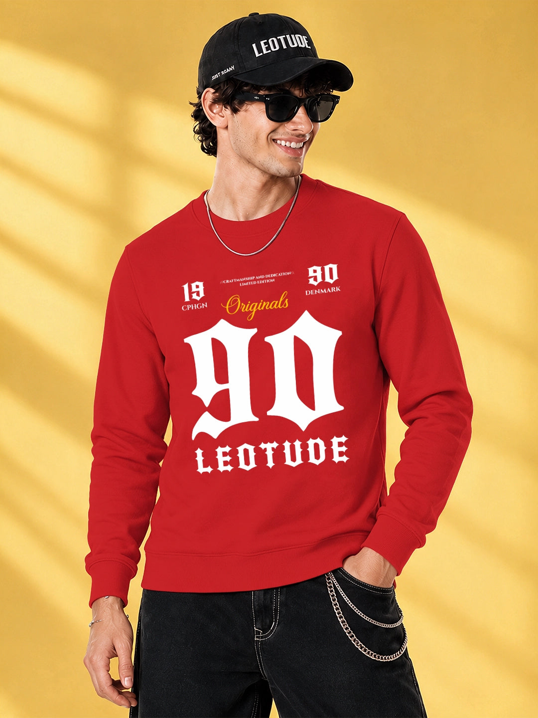 Men's Red Originals Graphic Crew Neck Sweatshirt