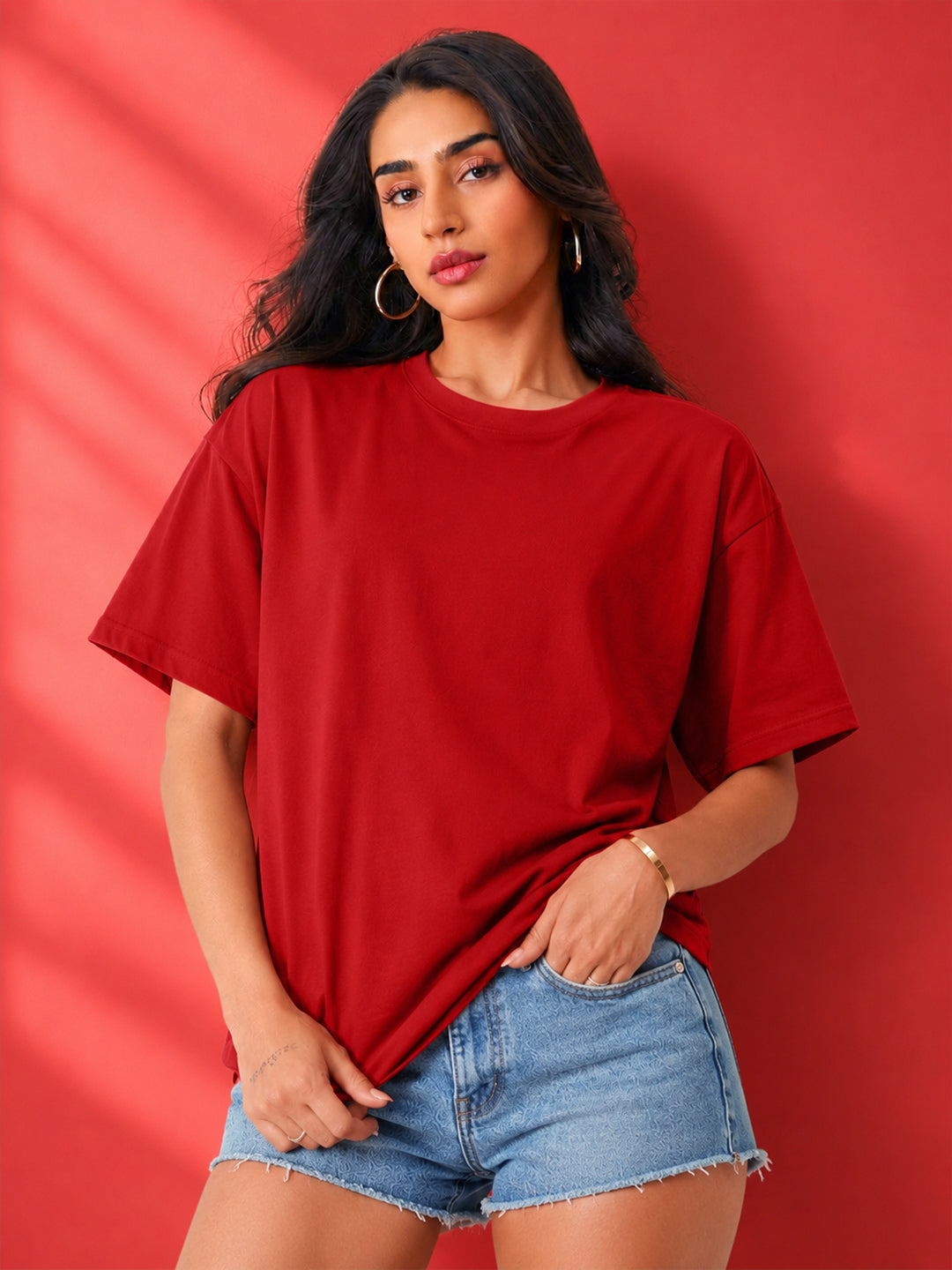 Leotude Oversized Plain T-Shirt — Women's Solid Cotton Drop-Shoulder Tee - Red