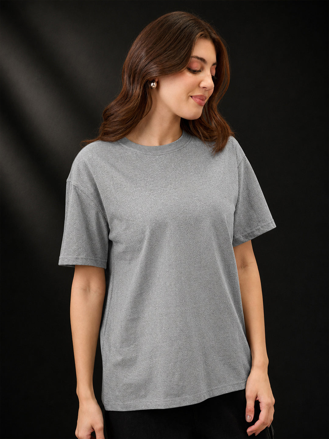 Leotude Oversized Plain T-Shirt — Women's Solid Cotton Drop-Shoulder Tee - Gray