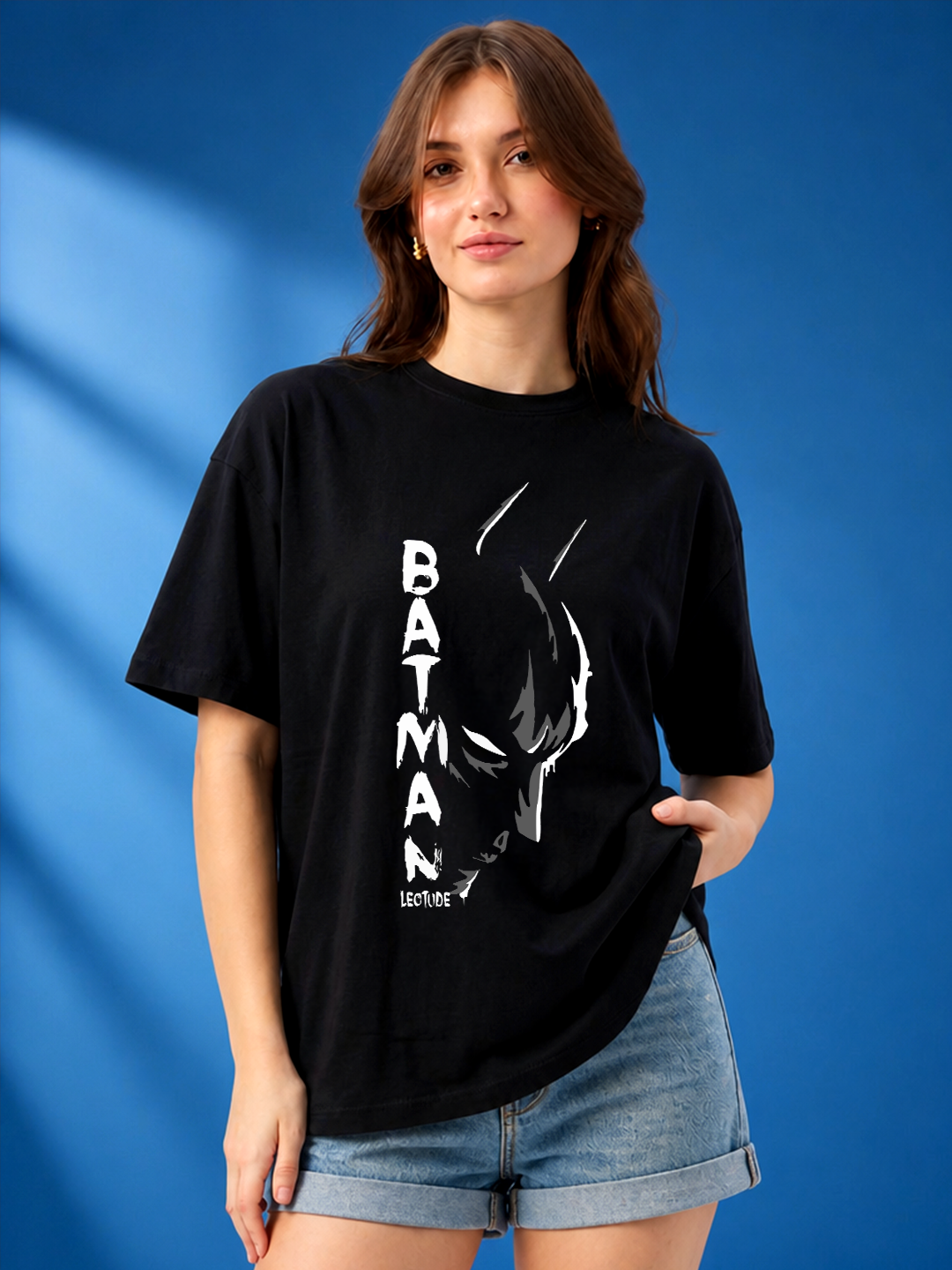 Leotude Bat Hero Graphic Oversized T-Shirt — Women's Black Streetwear Tee