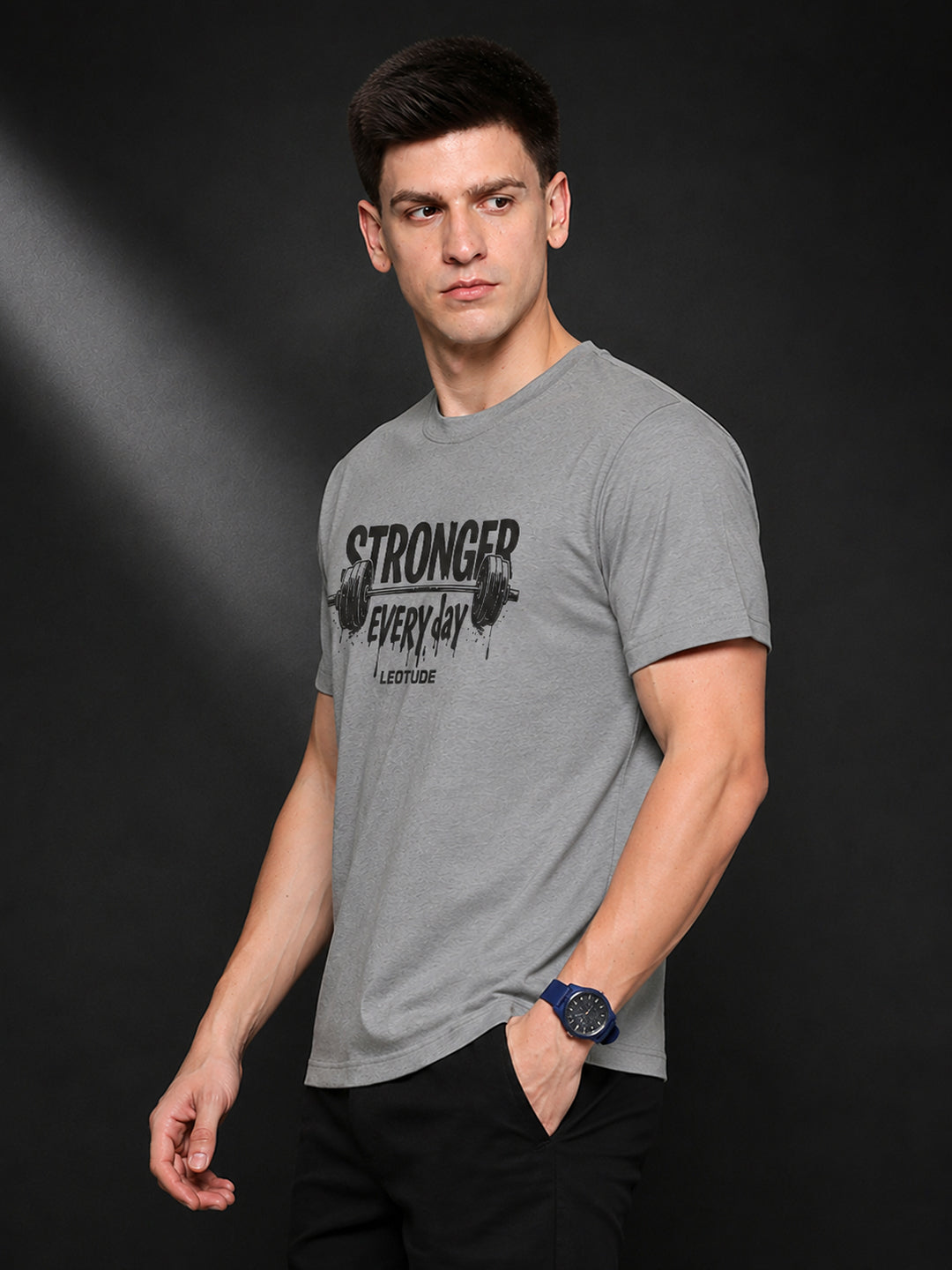 Leotude Men's "Stronger Every Day" Printed T-Shirt — Grey Gym Tee