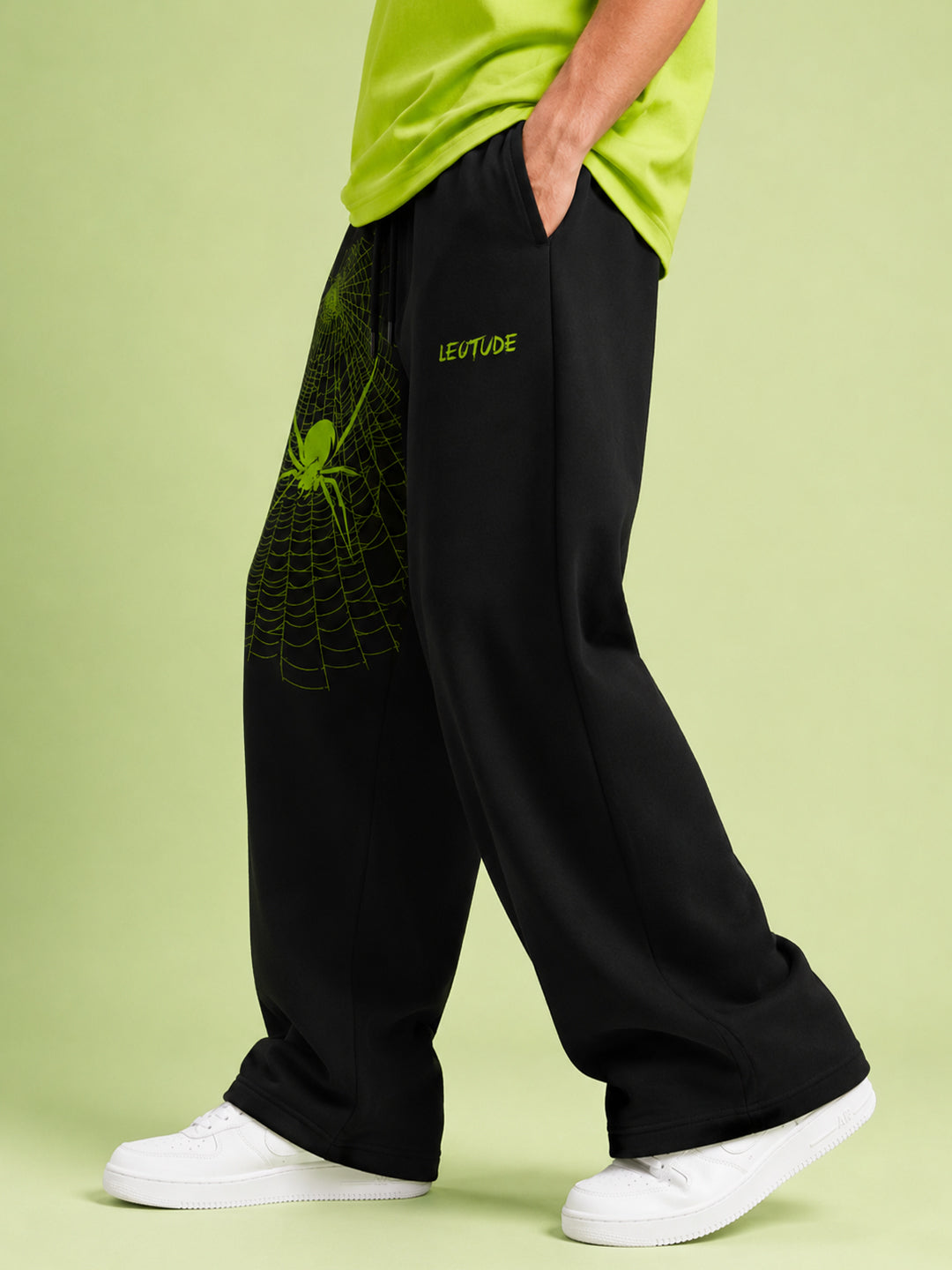 Leotude Men's Black Spider Premium Trackpants