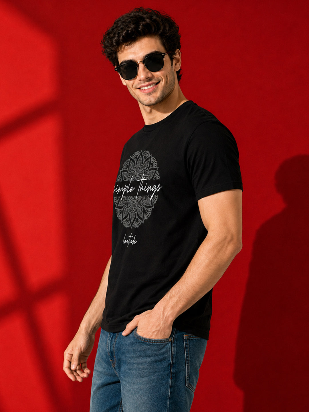 Leotude Men's Black Simple Things Printed T-Shirt