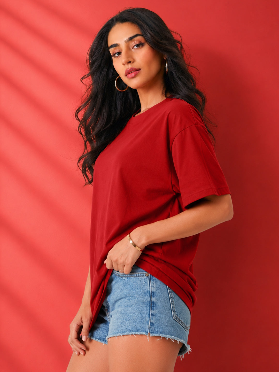 Leotude Oversized Plain T-Shirt — Women's Solid Cotton Drop-Shoulder Tee - Red