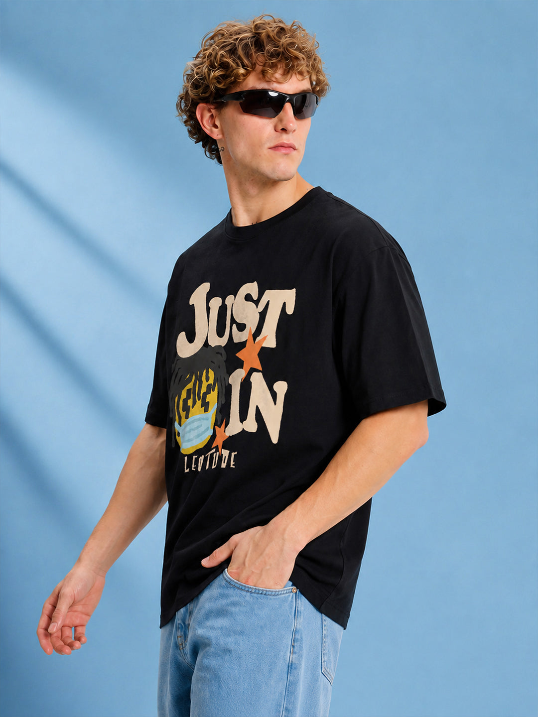Leotude Men's "Just In" Printed Oversized T-Shirt — Black Streetwear Tee