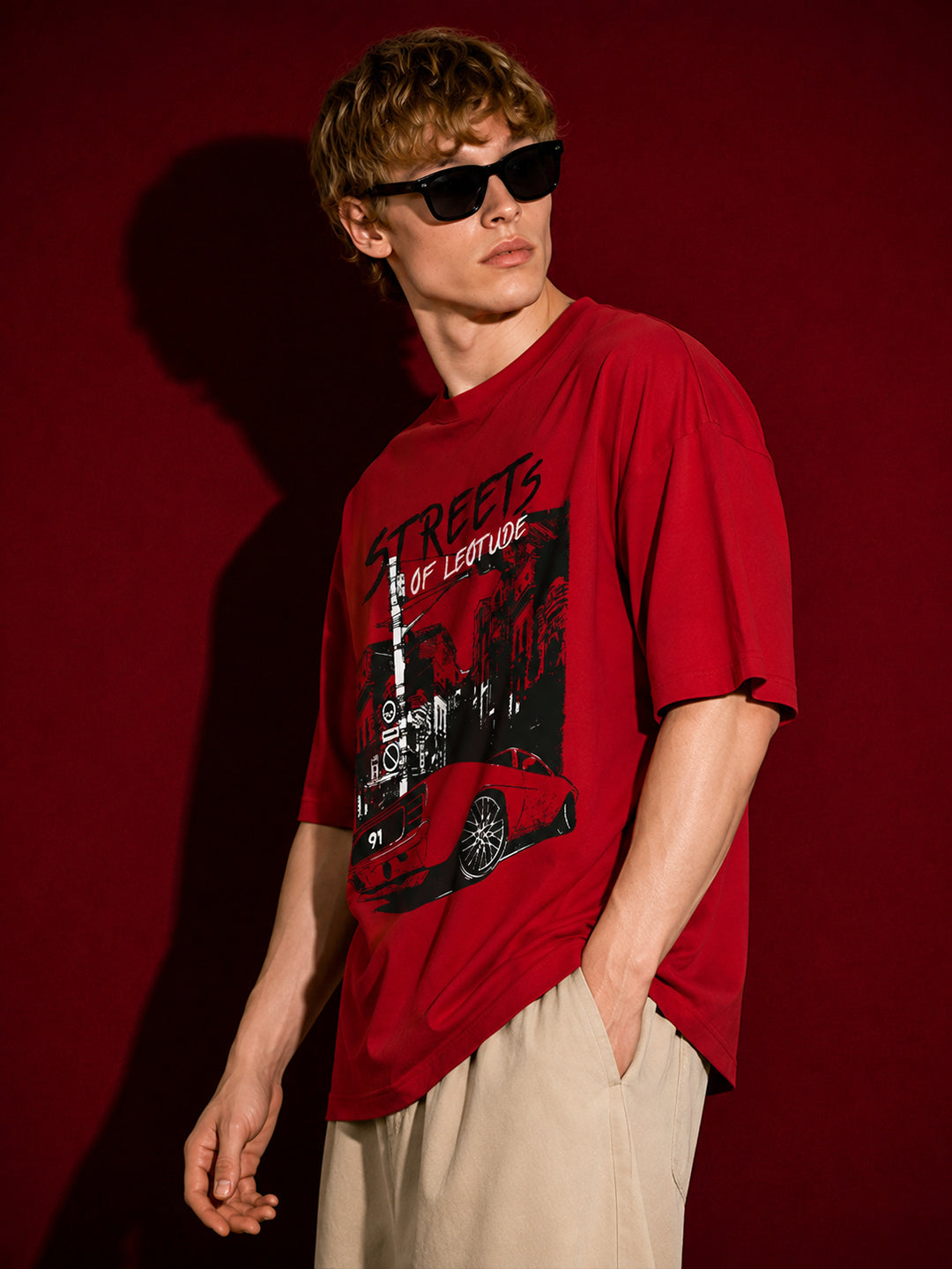 Leotude Men "Streets" Red Oversized T-Shirt