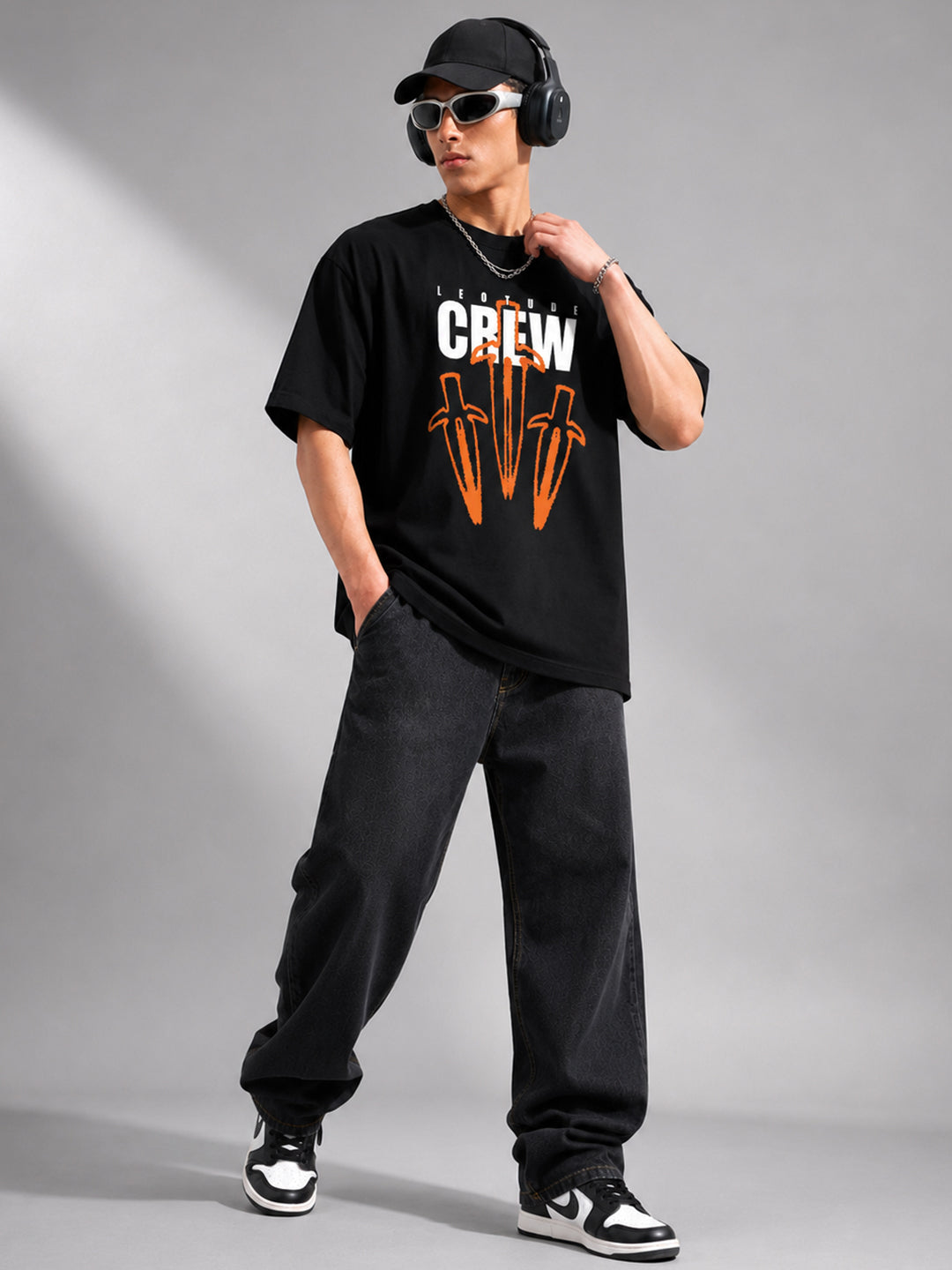 Leotude Men "Crew" Printed Oversized T-Shirt — Black Streetwear Tee