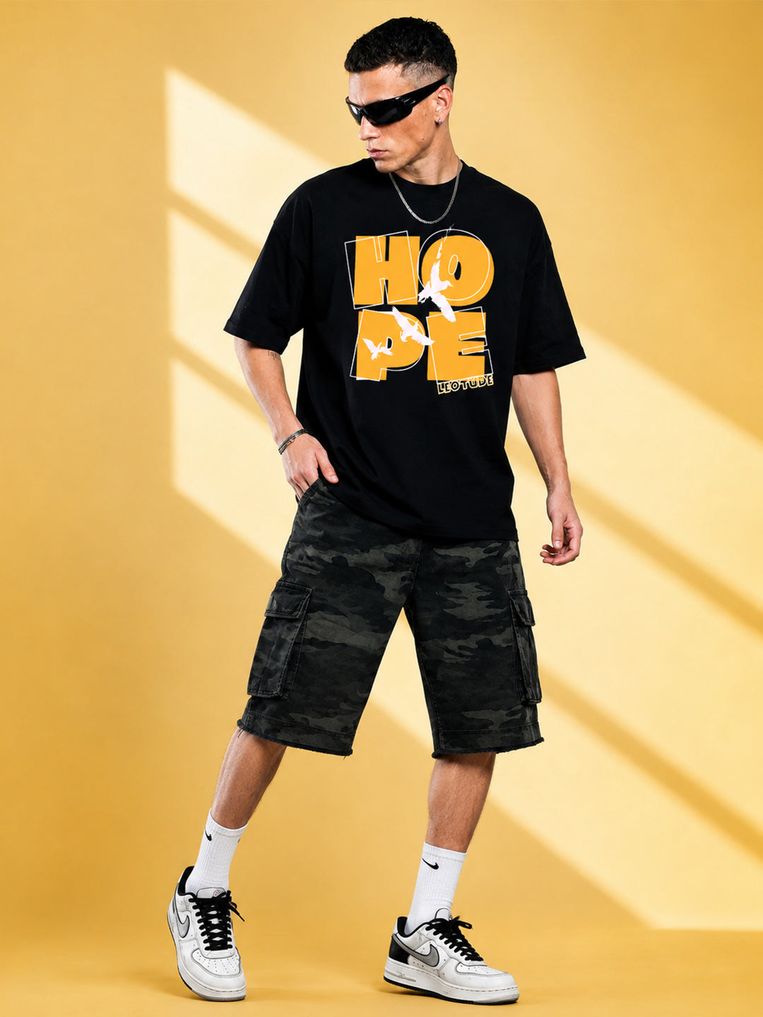 Leotude Men's "Hope" Printed Oversized T-Shirt — Black Streetwear Tee