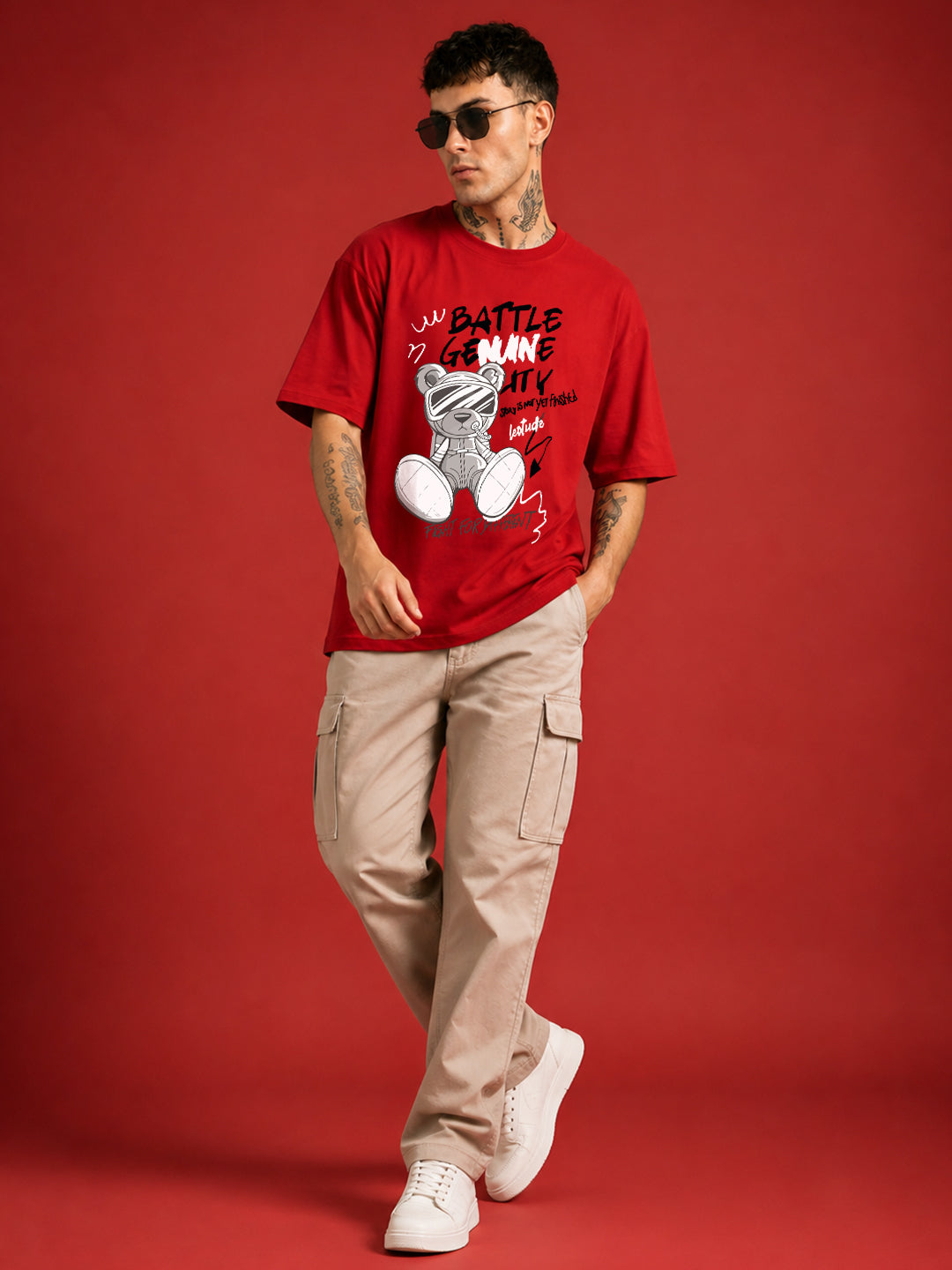 Leotude Men "Battle Genuine" Red Oversized T-Shirt