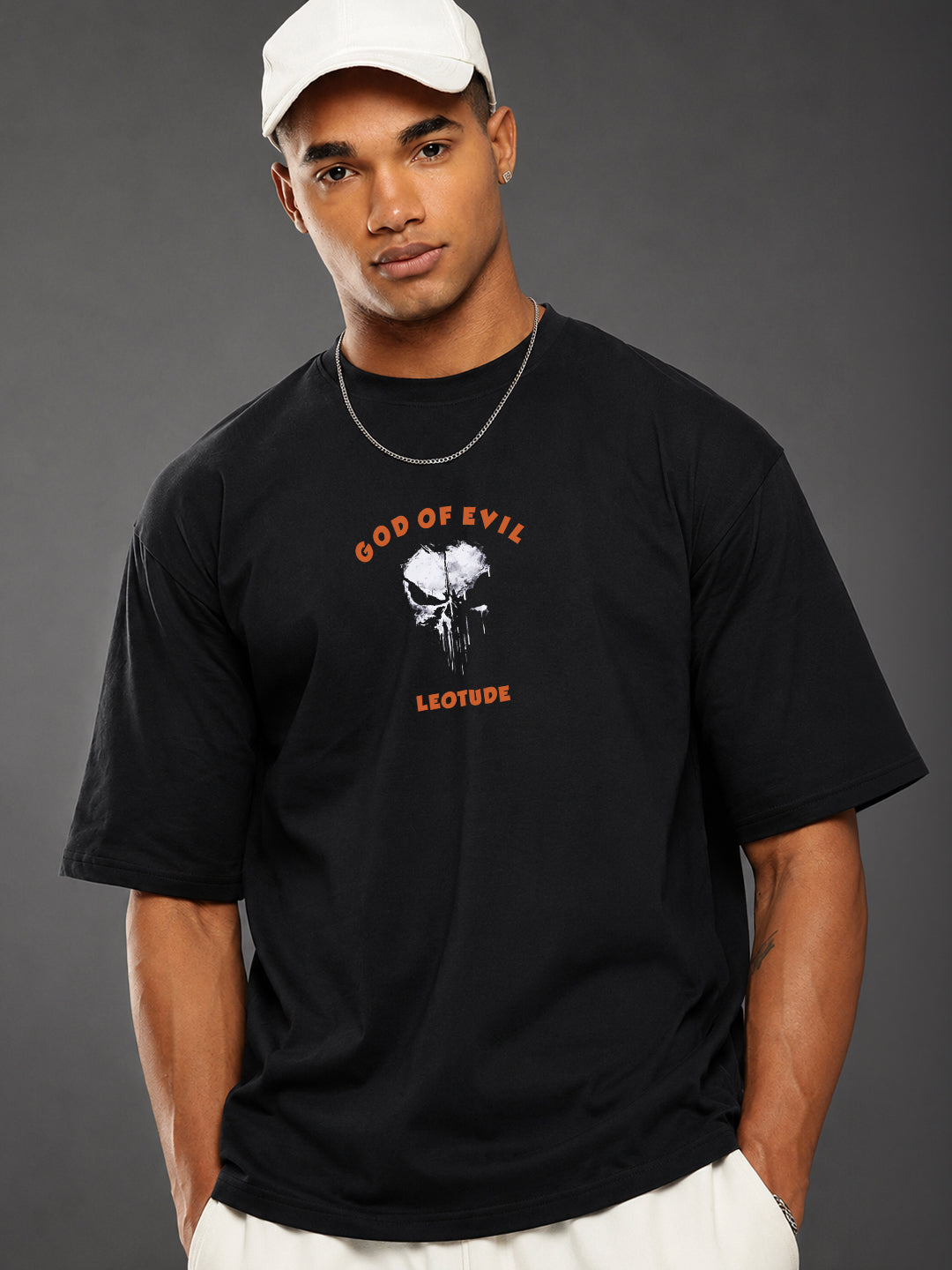 Leotude Men's God of Evil Skull Printed Black Oversized T-Shirt