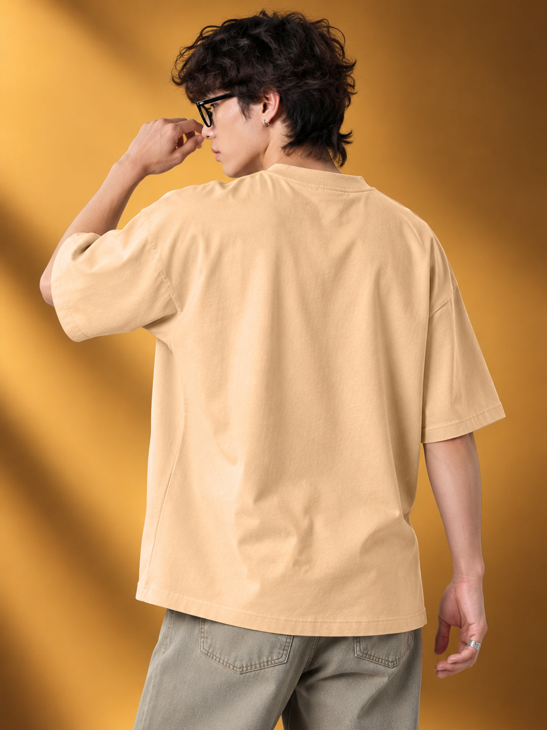 Leotude Men "Homme Motors" Beige Oversized T-Shirt