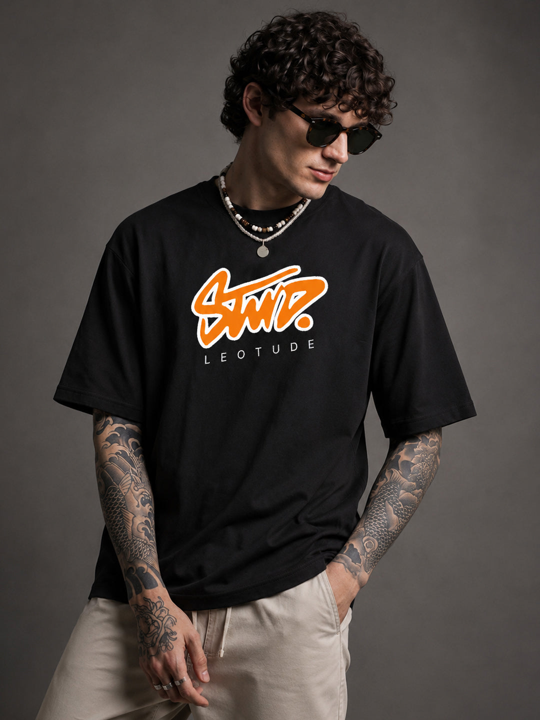 Leotude Men's "Stud" Printed Oversized T-Shirt — Black Streetwear Tee