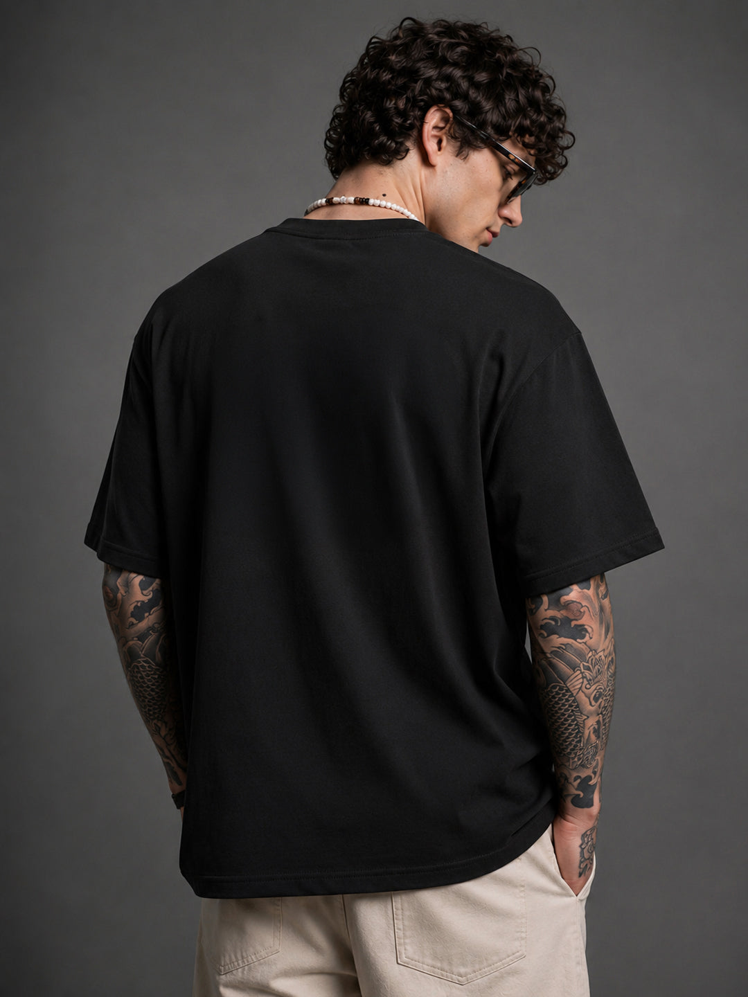 Leotude Men's "Stud" Printed Oversized T-Shirt — Black Streetwear Tee