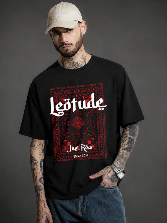 Leotude Men's "Just Roar" Bandana Print Oversized T-Shirt — Black Streetwear Tee