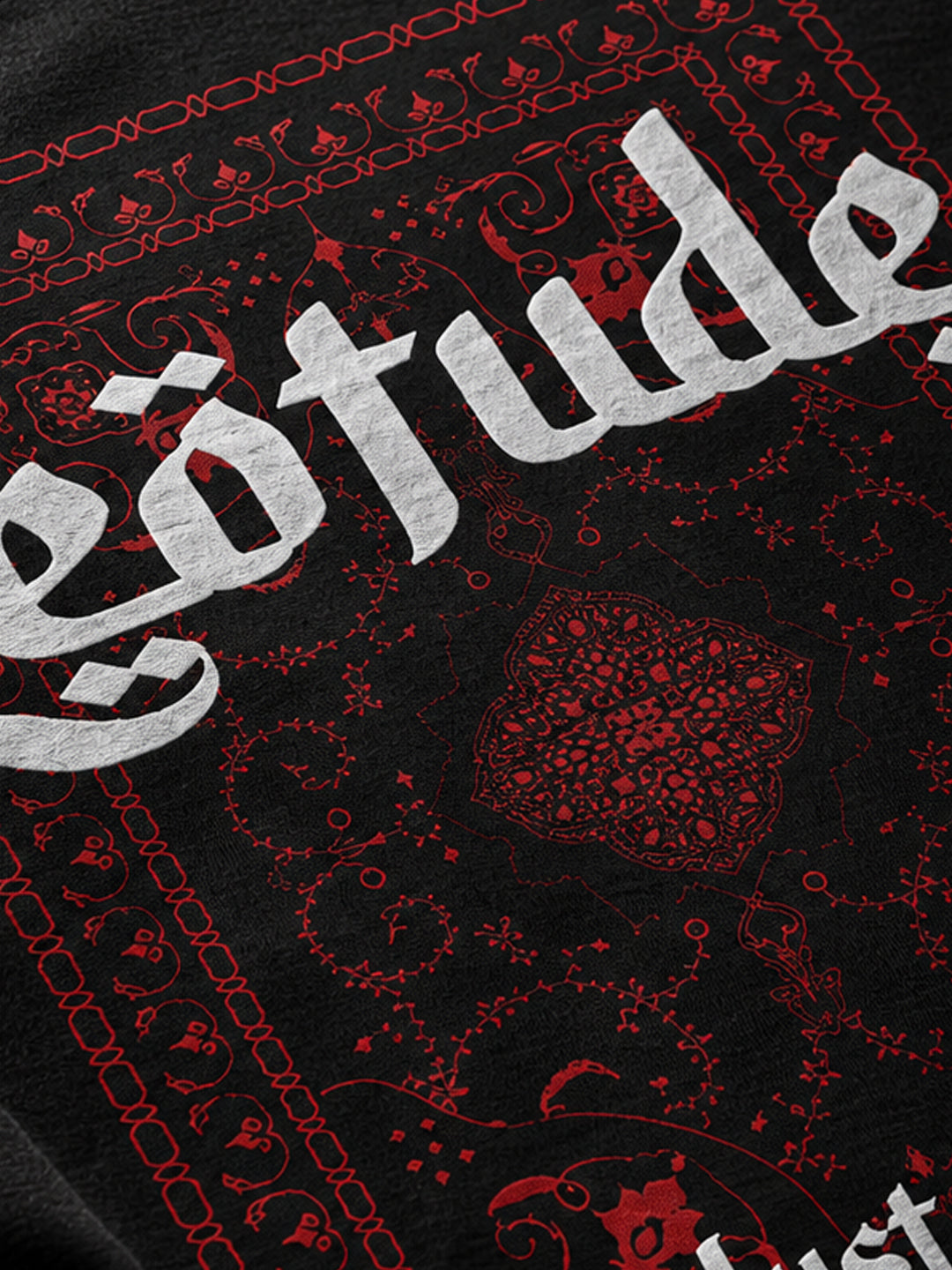Leotude Men's "Just Roar" Bandana Print Oversized T-Shirt — Black Streetwear Tee