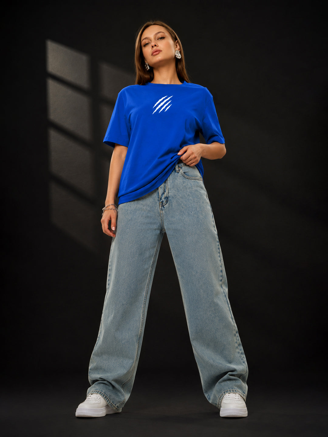 Leotude Women's Blue Claw Mark Premium T-Shirt