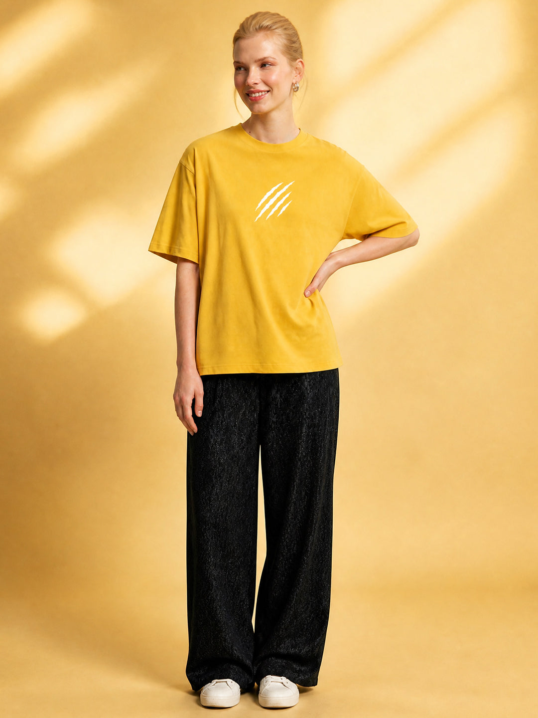 Leotude Women's Yellow Claw Mark Premium T-Shirt