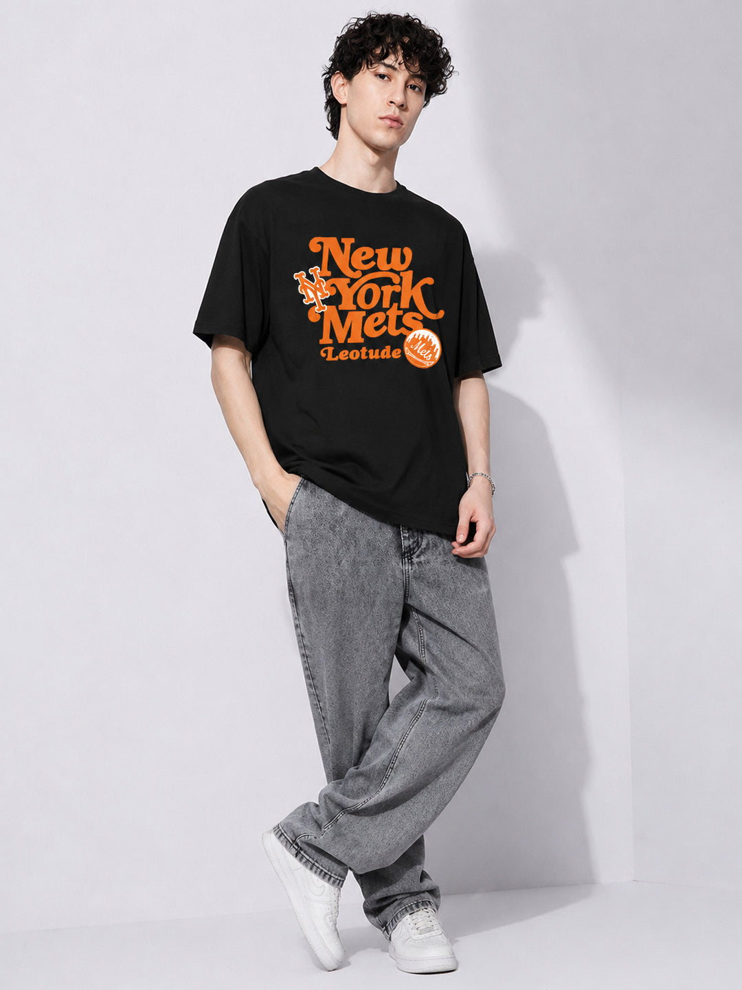 Leotude Men's Black New York Mets Graphic Regular Fit T-Shirt