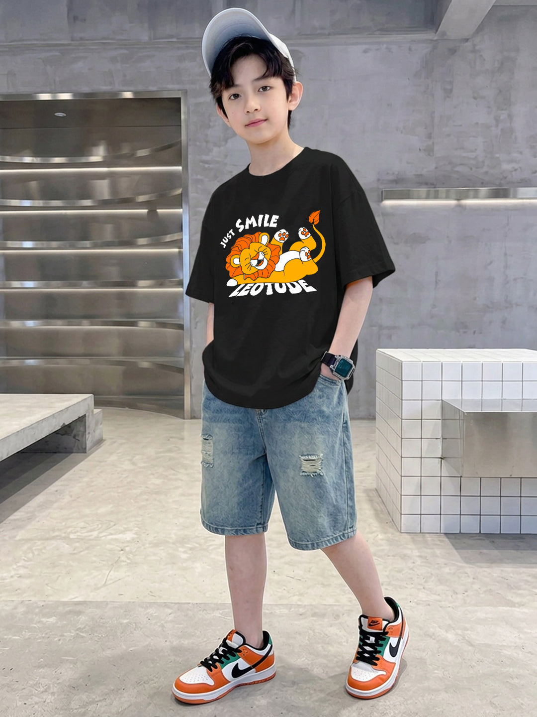 Leotude Boys' Black Just Smile Printed T-Shirt