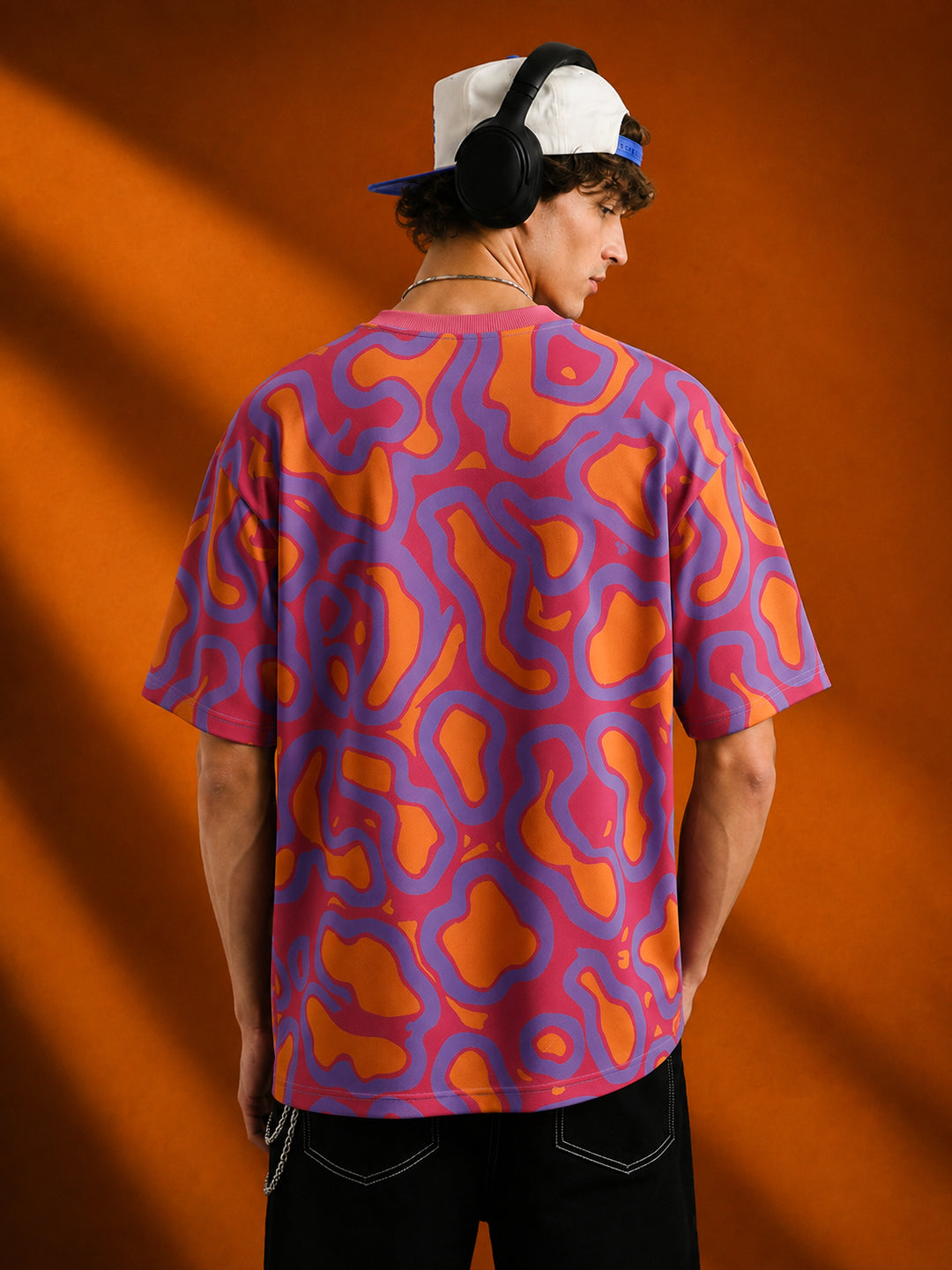 Leotude Men's Pink Funkwave Printed T-Shirt