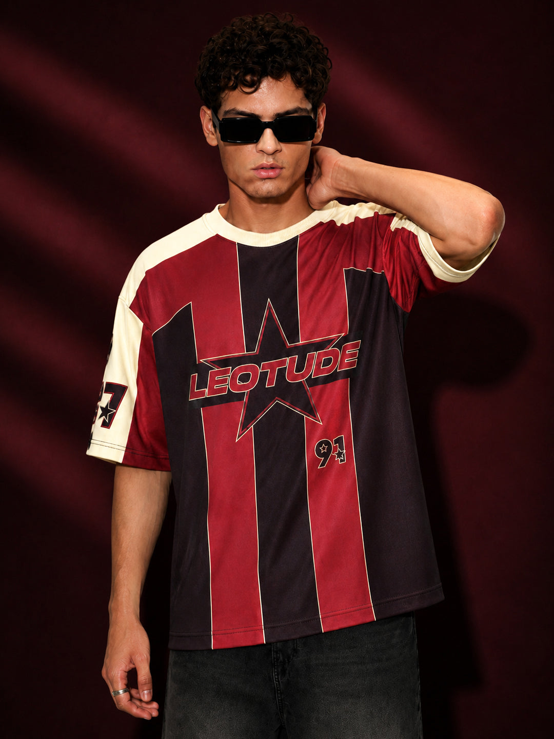 Leotude Men's Maroon Star 91 Printed T-Shirt