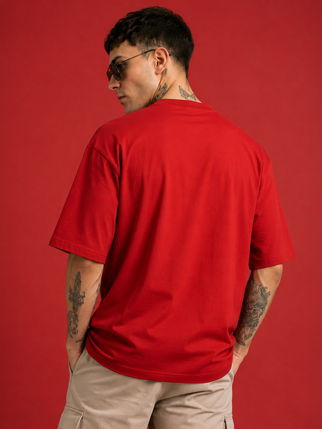 Leotude Men "Battle Genuine" Red Oversized T-Shirt