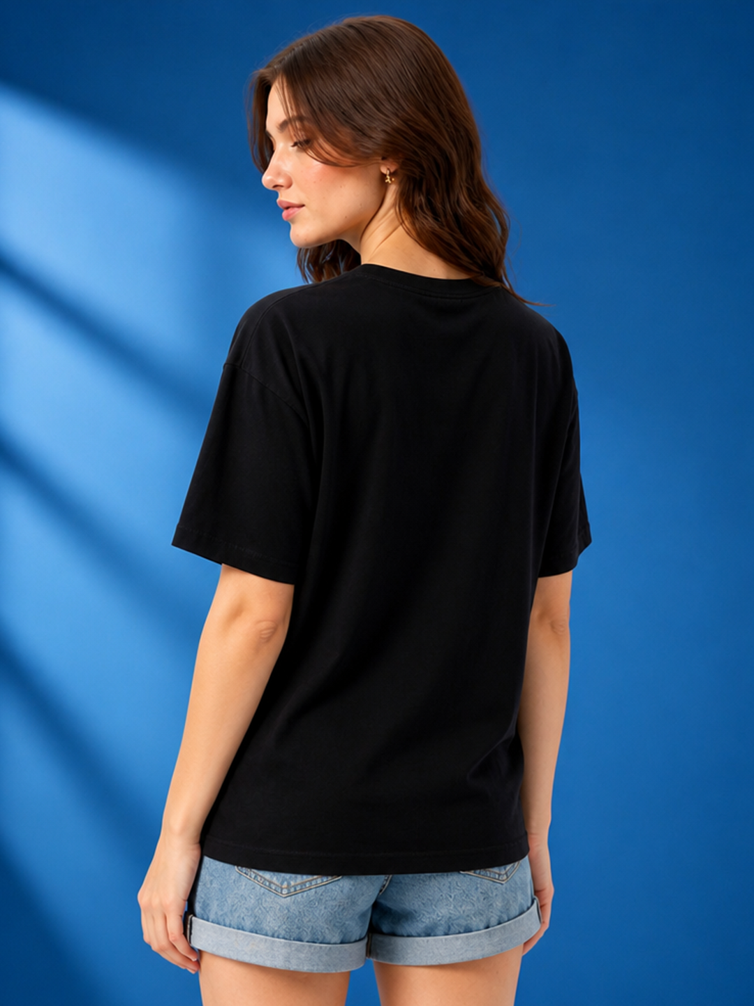 Leotude Bat Hero Graphic Oversized T-Shirt — Women's Black Streetwear Tee