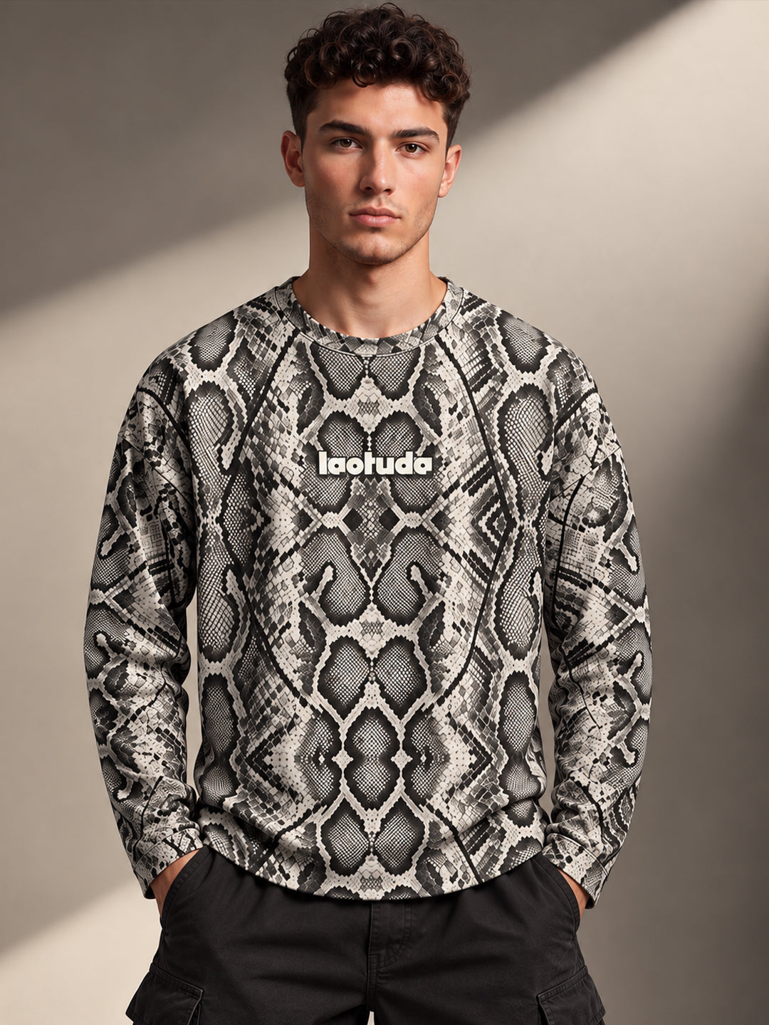 Leotude Men's Grey Snakeskin Print Oversized Full Sleeve T-Shirt