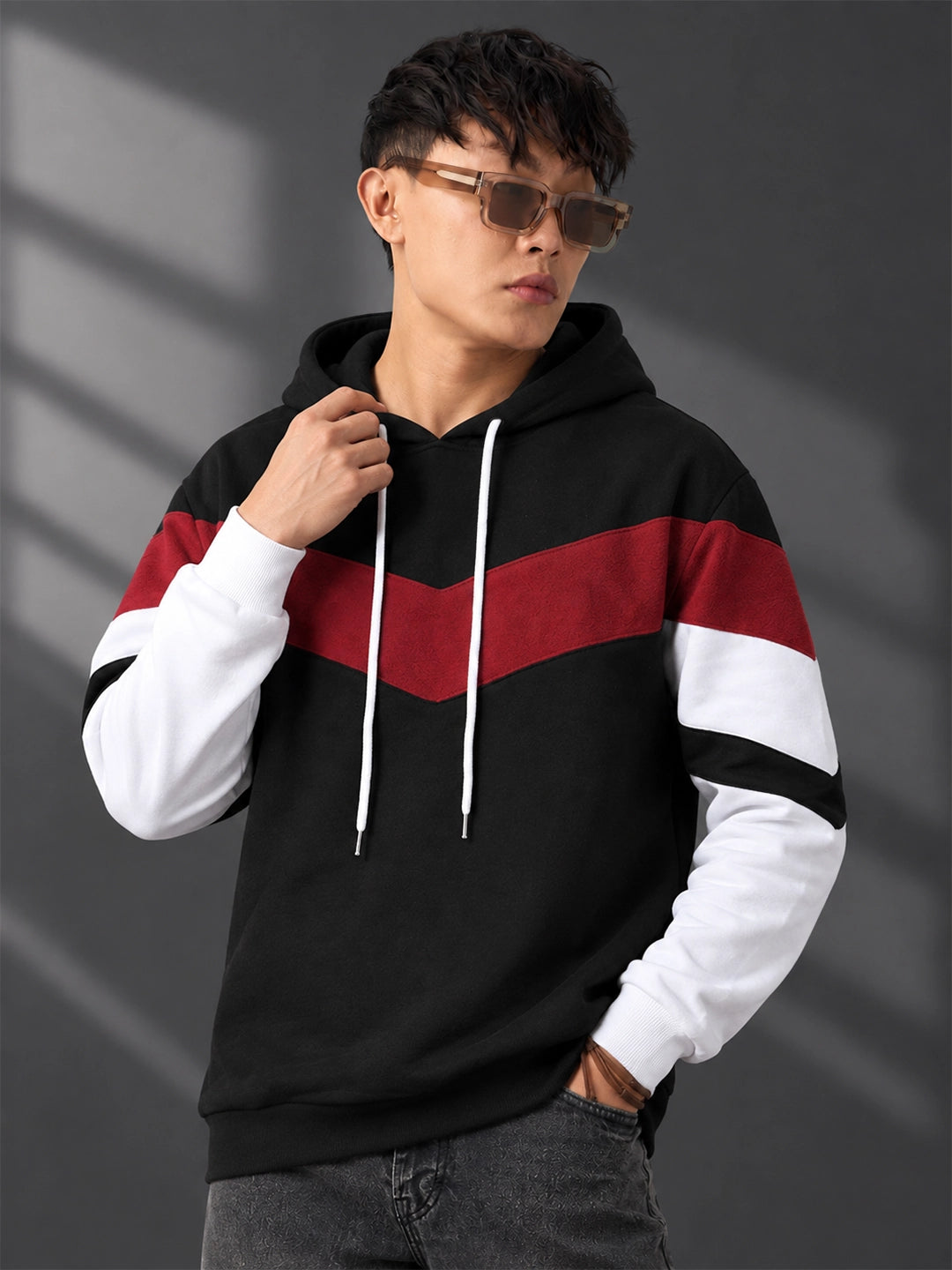 Leotude Black Maroon and White Colorblock Hooded Sweatshirt for Men
