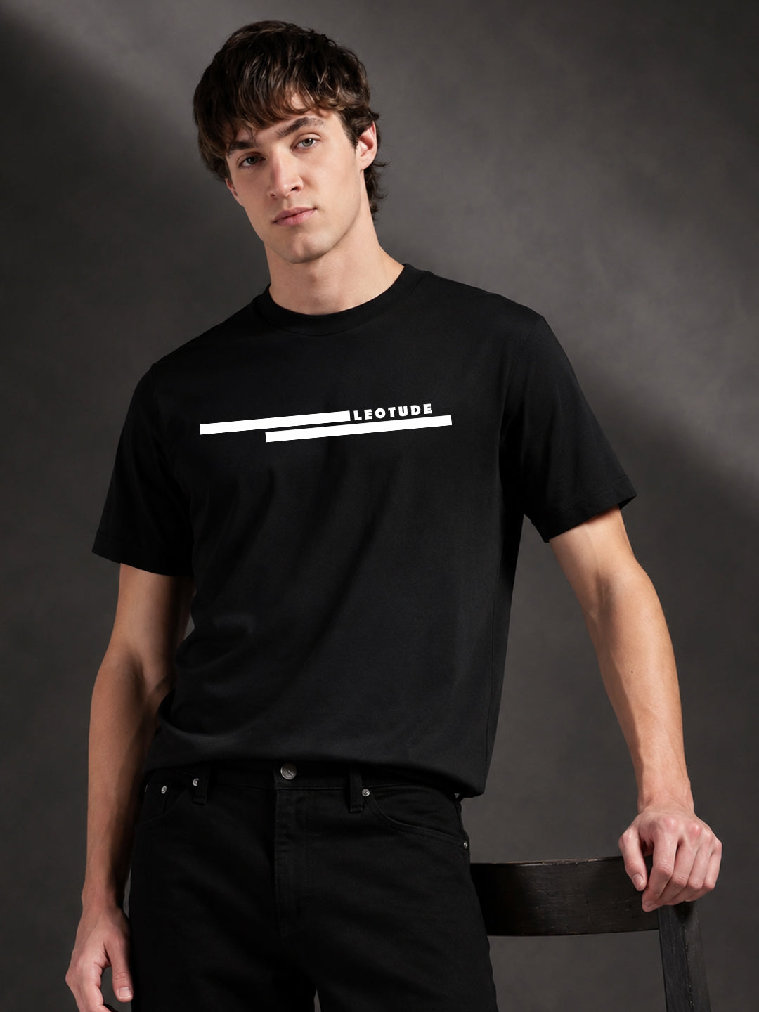 Leotude Men's Black Line Printed T-Shirt