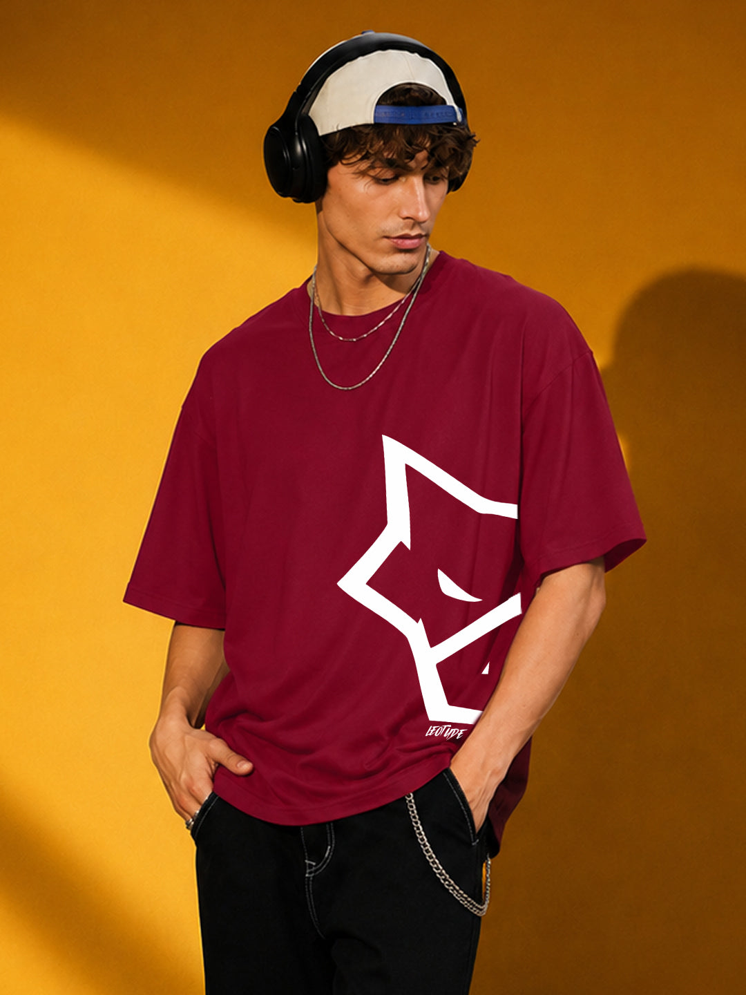 Leotude Men "Wolf" Printed Oversized T-Shirt — Maroon Streetwear Tee