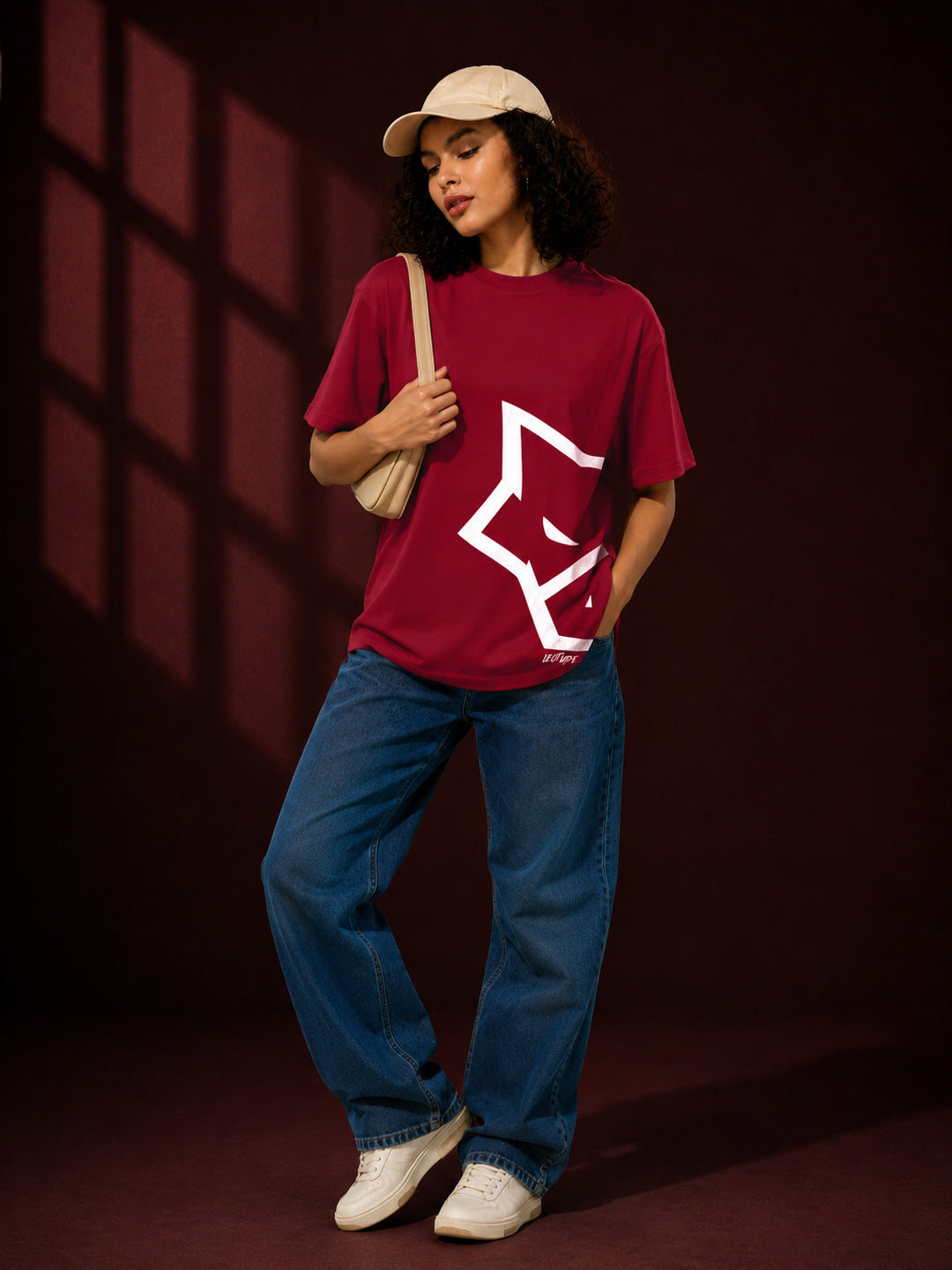 Leotude Maroon Wolf Printed Oversized Tshirt for Women