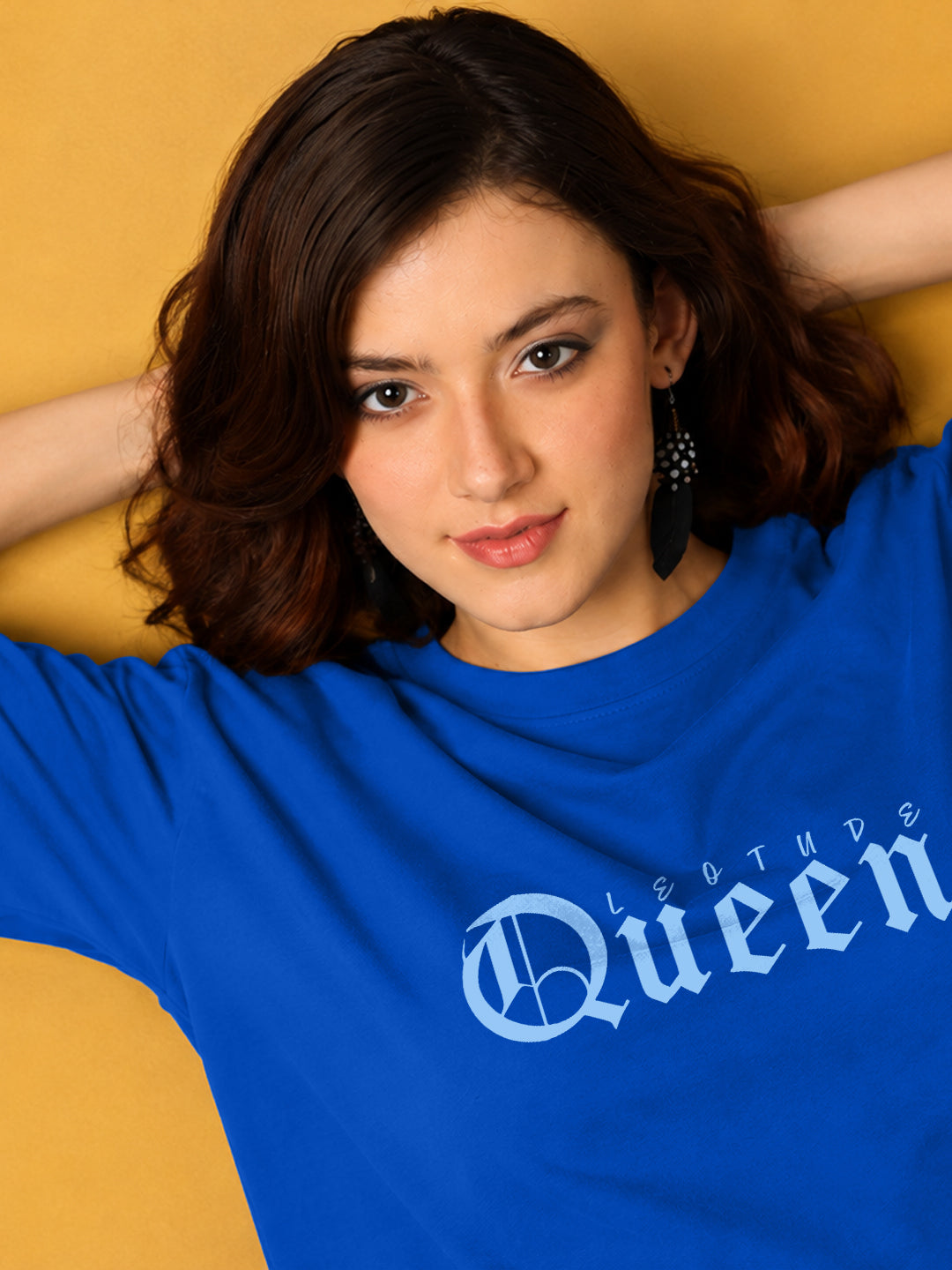 Leotude Women's Blue Queen Premium T-Shirt
