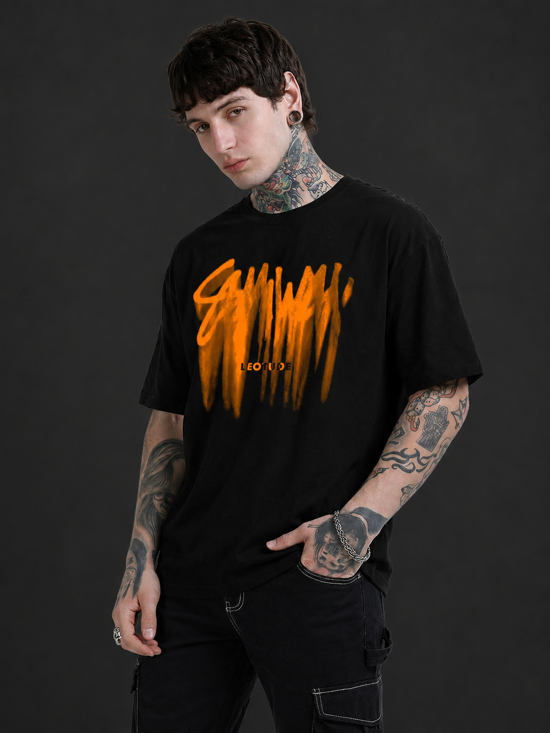 Leotude Men's "Someone" Printed Oversized T-Shirt — Black Streetwear Tee