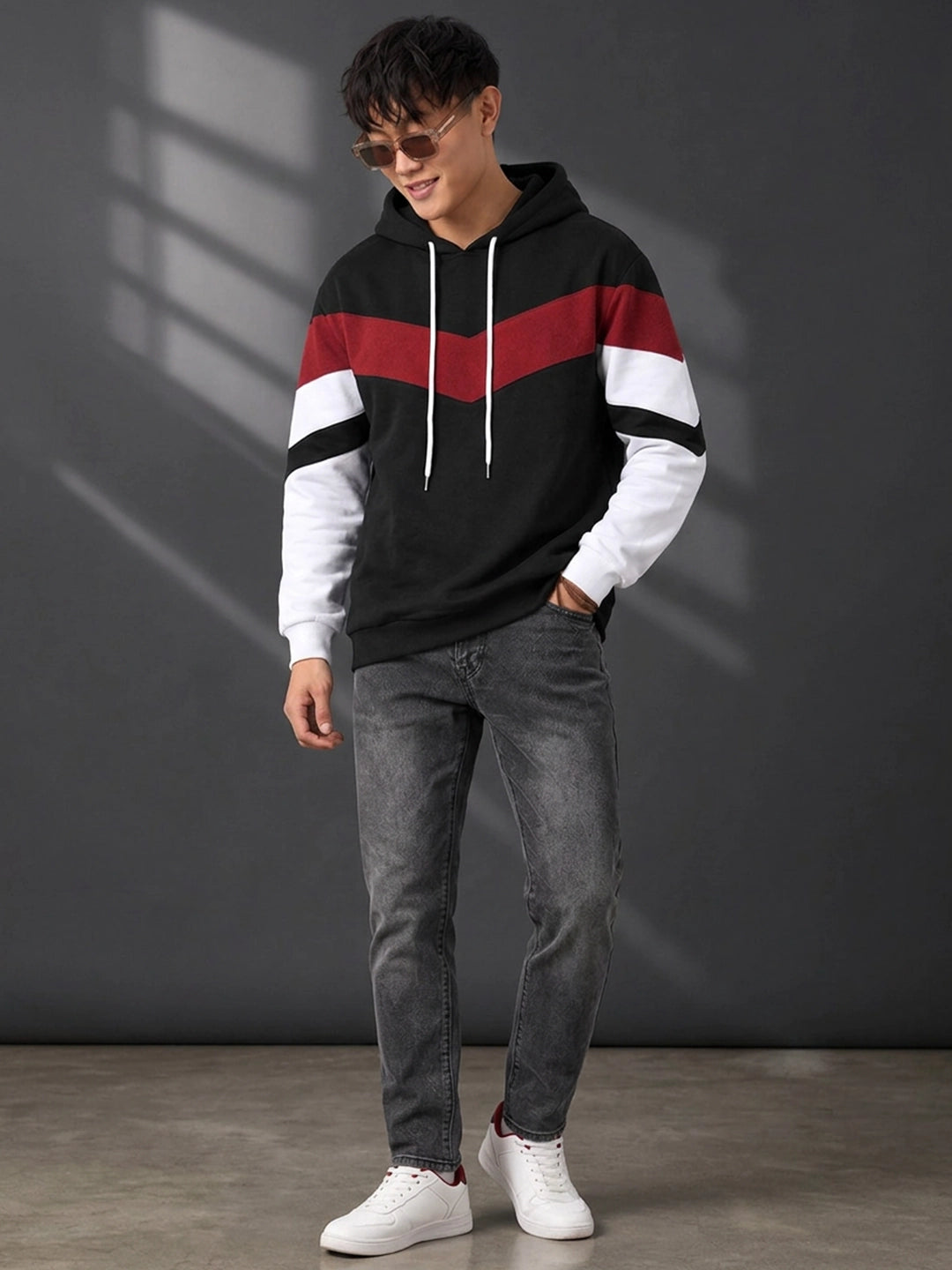 Leotude Black Maroon and White Colorblock Hooded Sweatshirt for Men