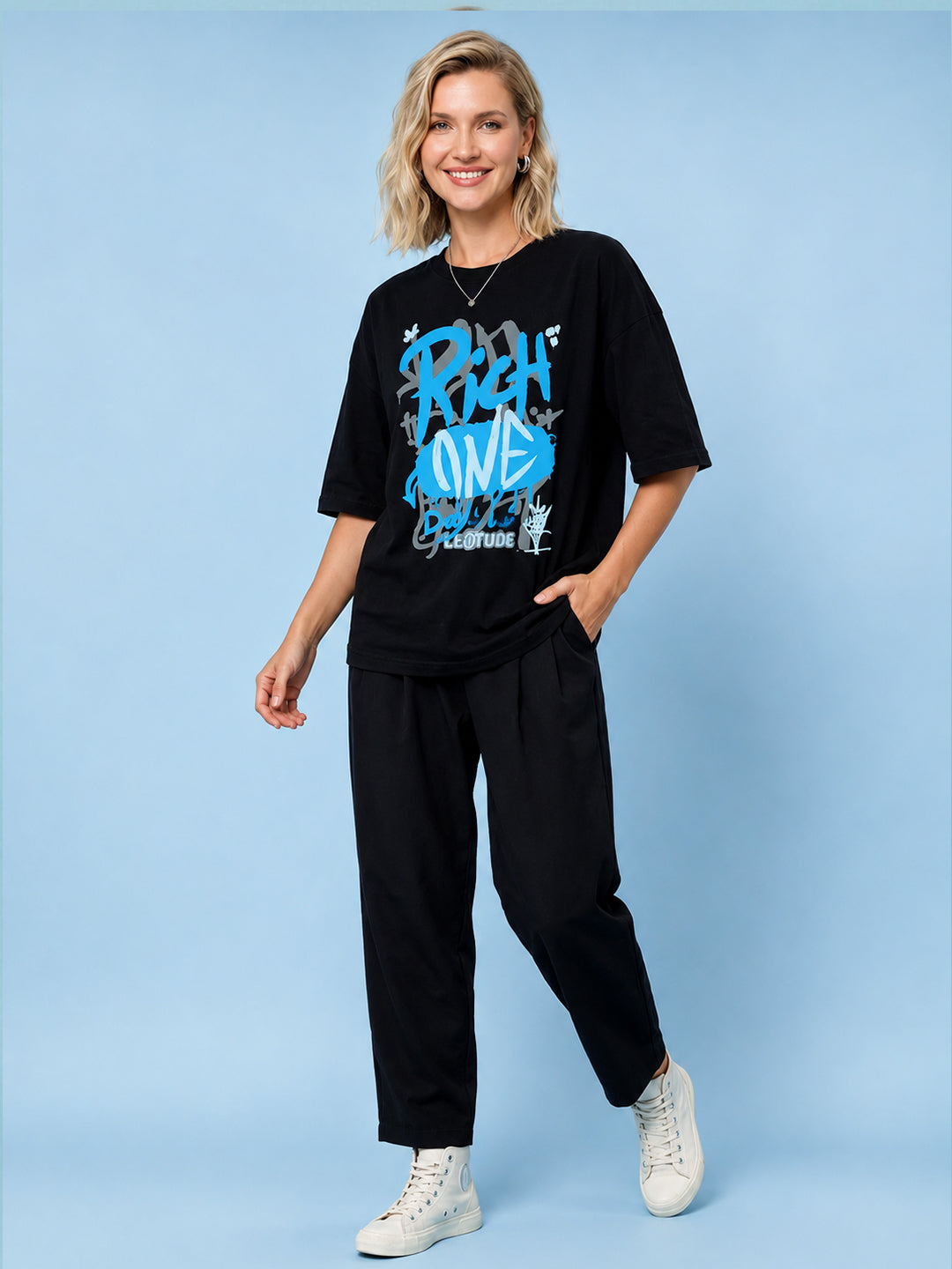Leotude Black Rich Printed Oversized Tshirt for Women