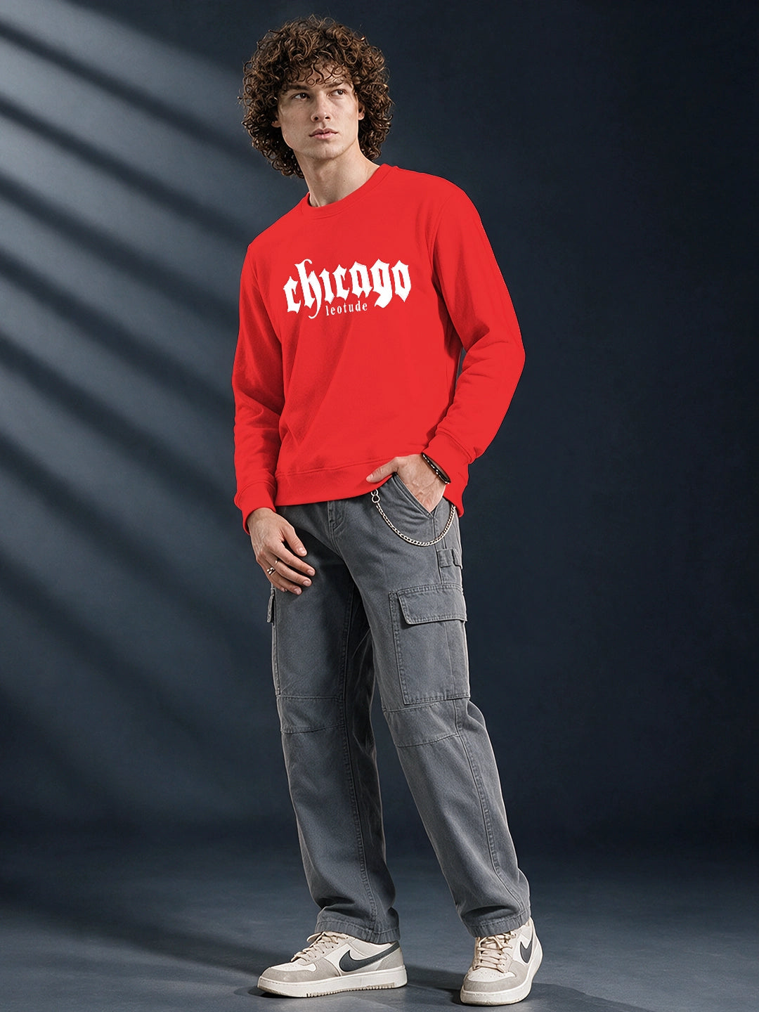 Men's Red Chicago Graphic Crew Neck Sweatshirt