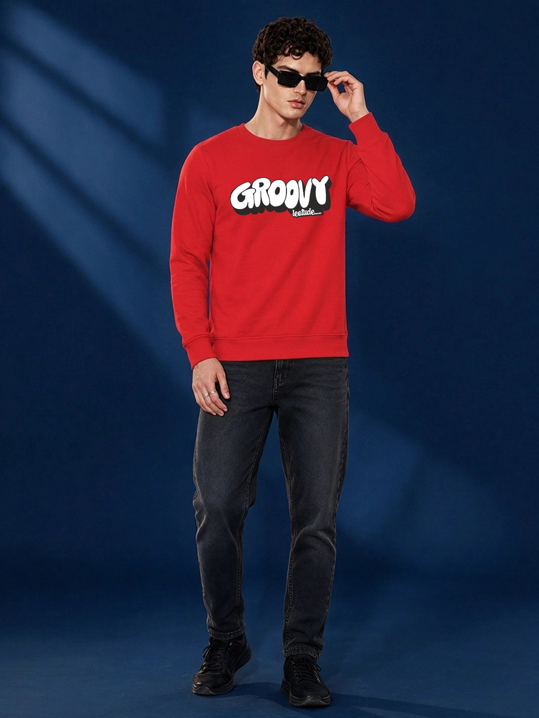Men's Red Groovy Graphic Crew Neck Sweatshirt
