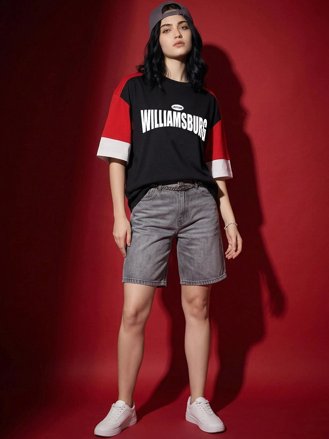 Leotude Women's Black Williamsburg Panelled Oversized T-Shirt