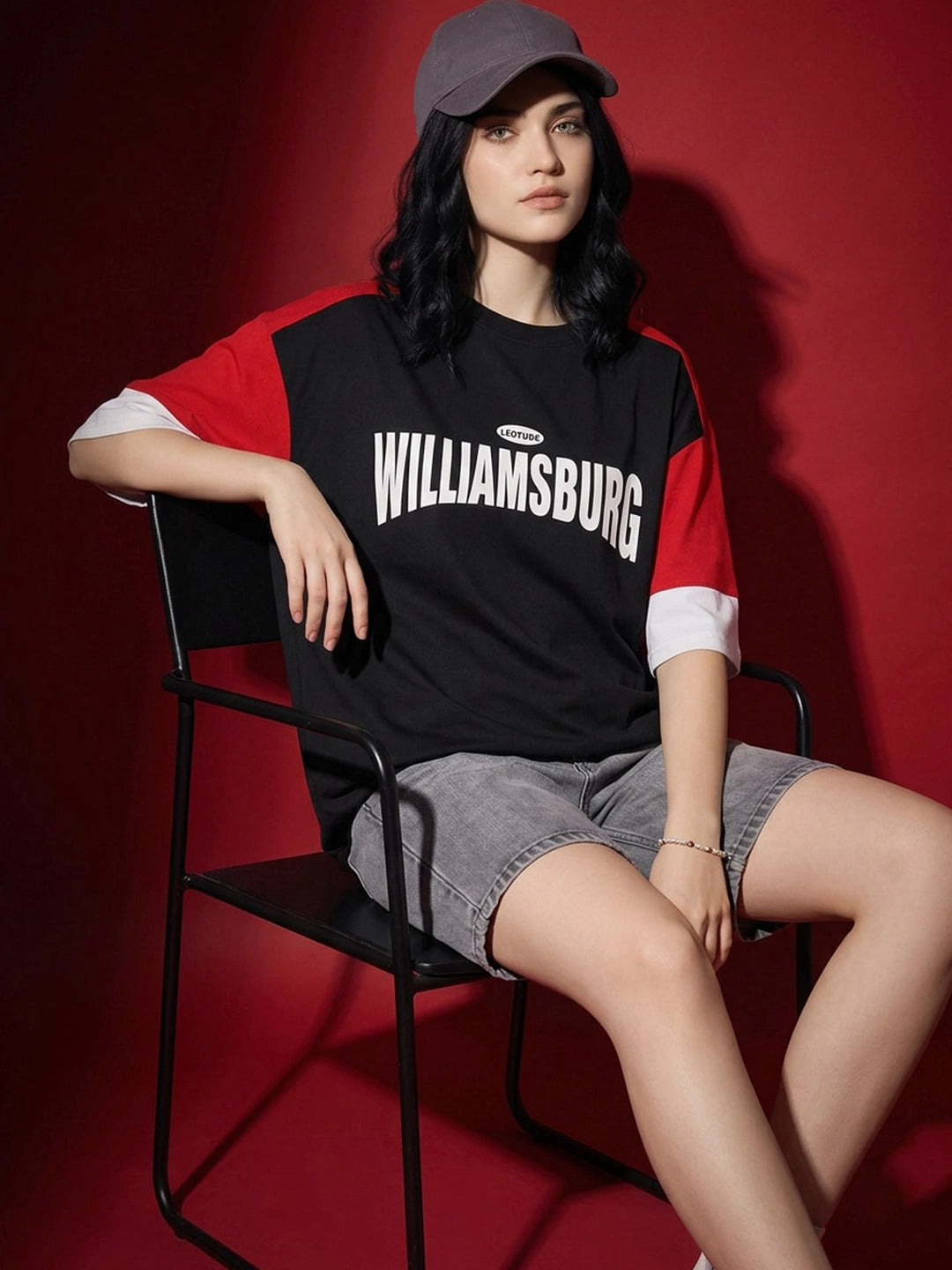Leotude Women's Black Williamsburg Panelled Oversized T-Shirt