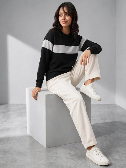 Leotude Women's Black & Grey Colourblocked Sweatshirt