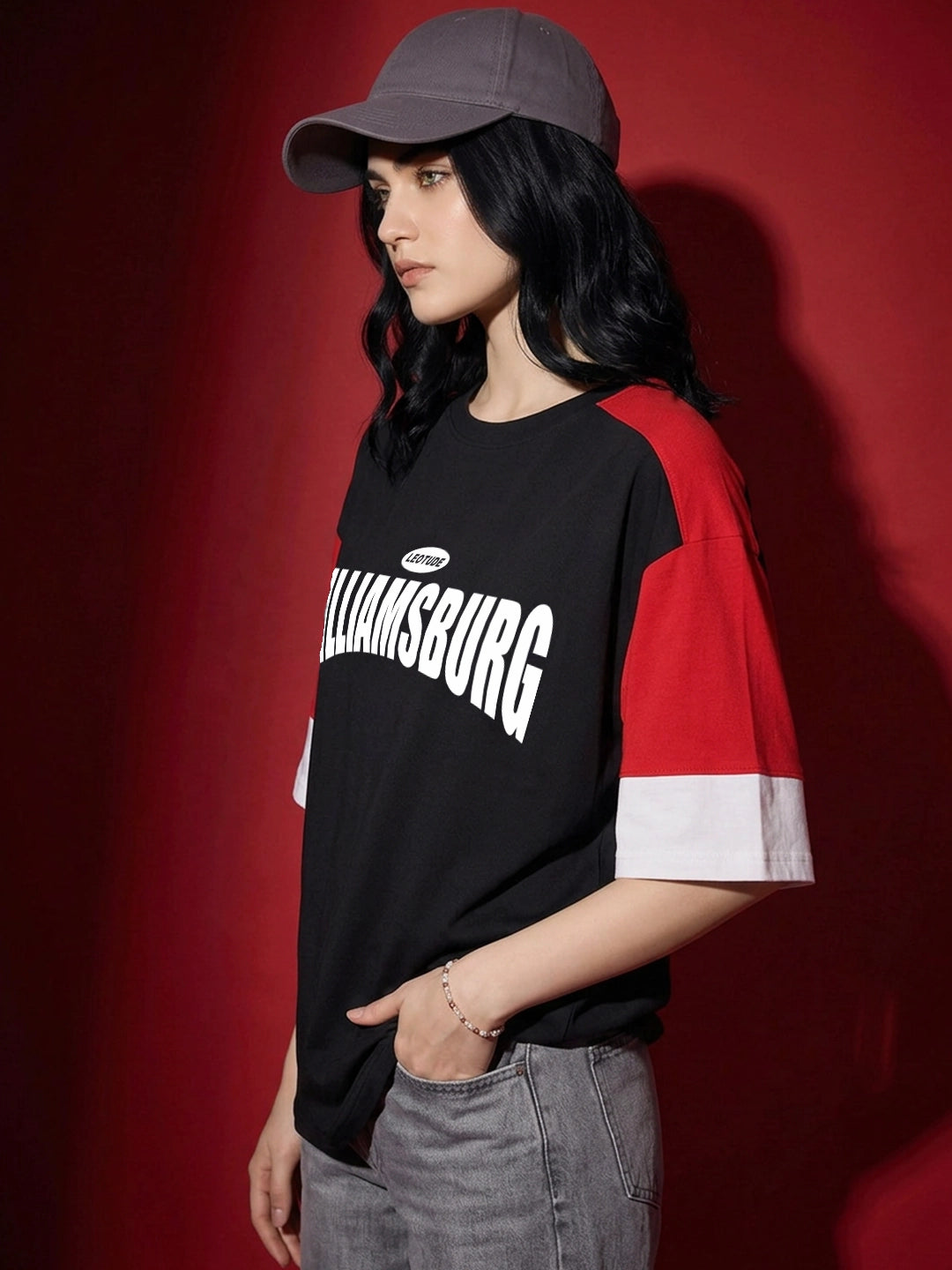 Leotude Women's Black Williamsburg Panelled Oversized T-Shirt