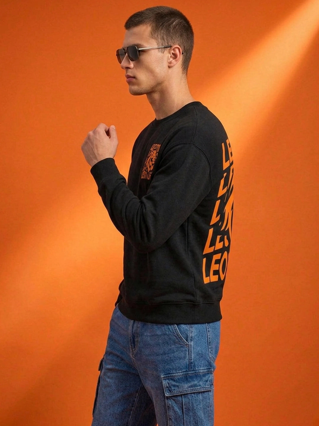 Leotude Waves Black Graphic Sweatshirt for Men