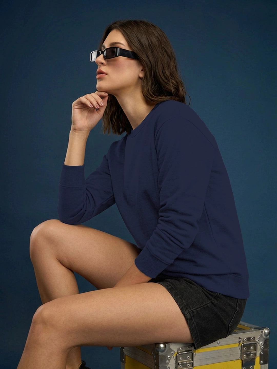Leotude Women's Solid Navy Blue Round Neck Sweatshirt