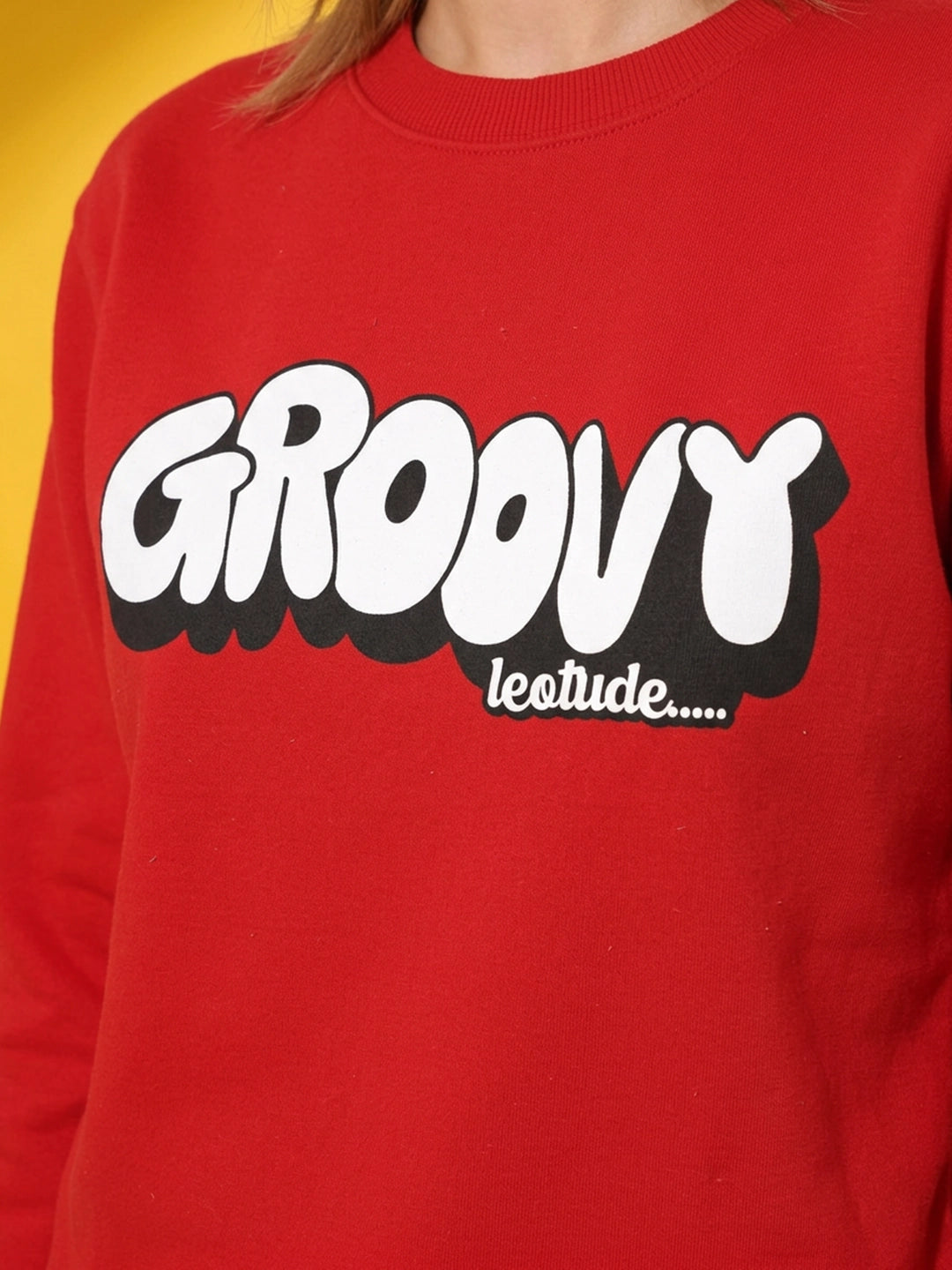 Leotude Women's Red Groovy Printed Round Neck Sweatshirt